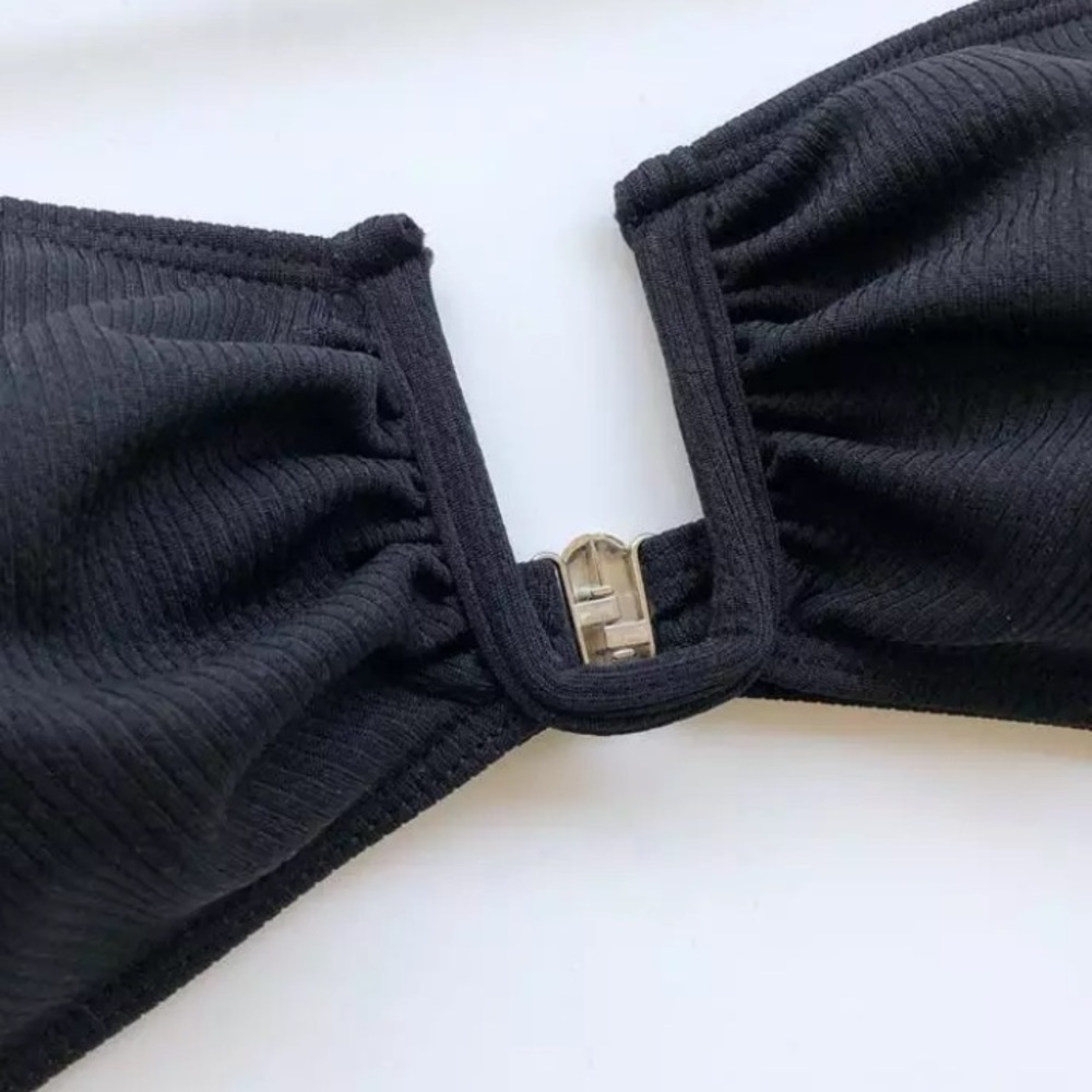 Black Simple Strapless Bandeau Ribbed Bikini - Picture 3 of 4